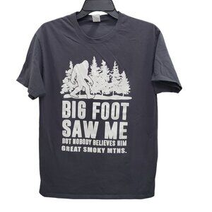 Fruit of‎ the Loom HD Cotton Charcoal Bigfoot Saw Me Great Smoky Mountains Tee M
